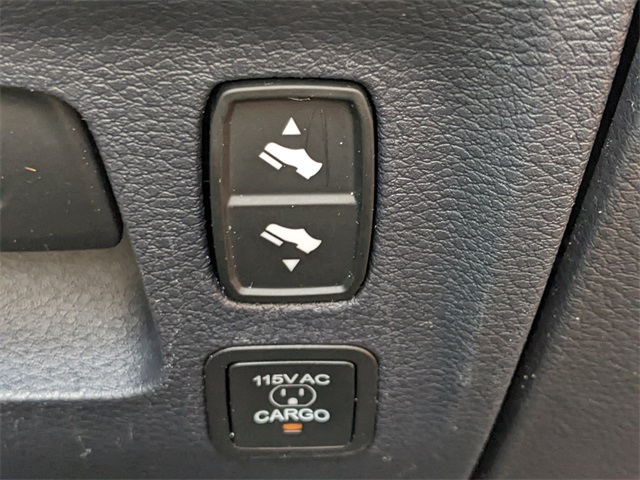 2019 Ram 1500 Limited photo 18