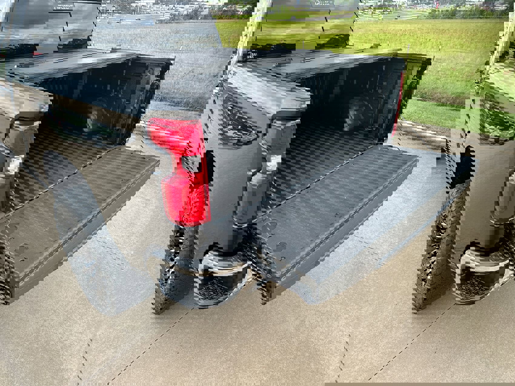 2023 Chevrolet Silverado 1500 LTZ photo 23