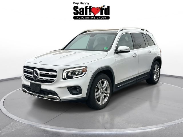 2021 Mercedes-Benz GLB Base's photo