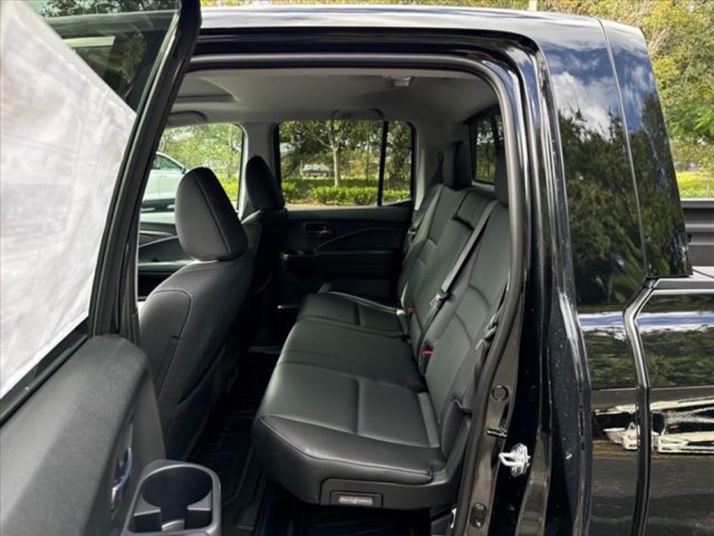 2025 Honda Ridgeline TrailSport photo 10