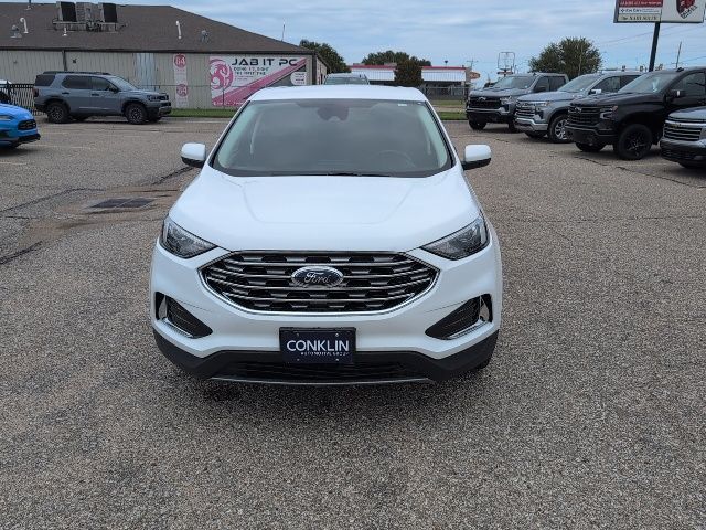 2022 Ford Edge SEL photo 12