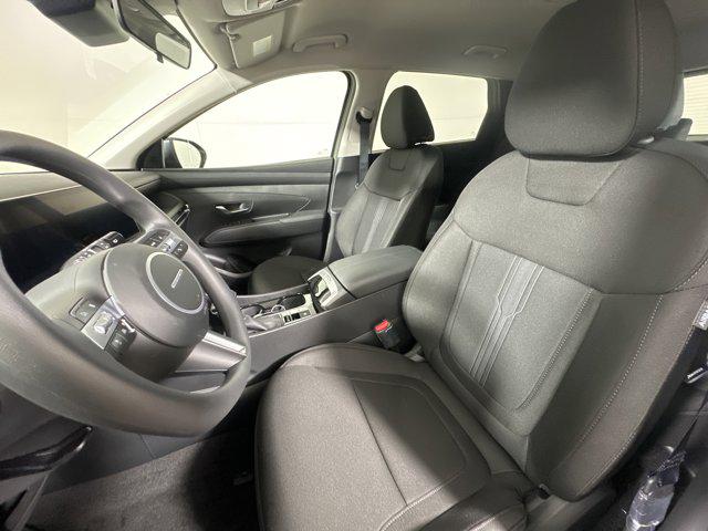 2026 Hyundai Tucson SEL photo 9