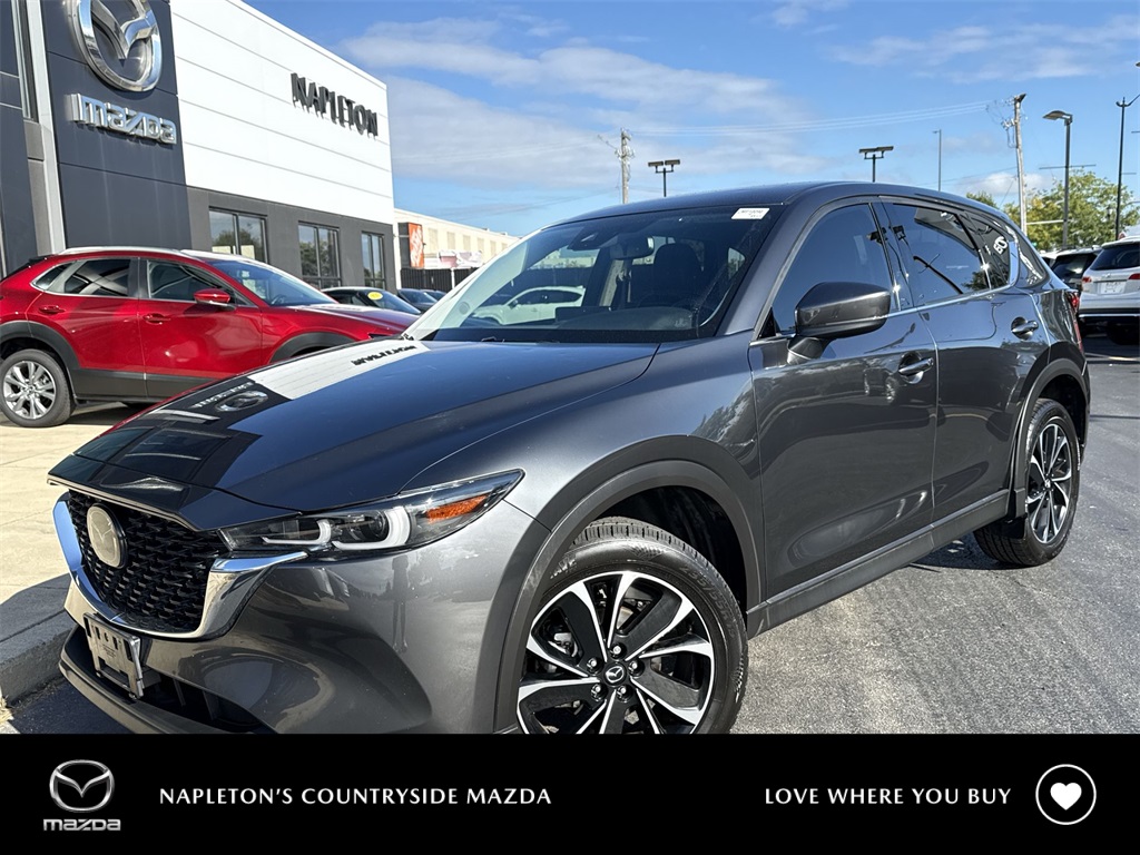 2022 Mazda CX-5 S Premium package's photo