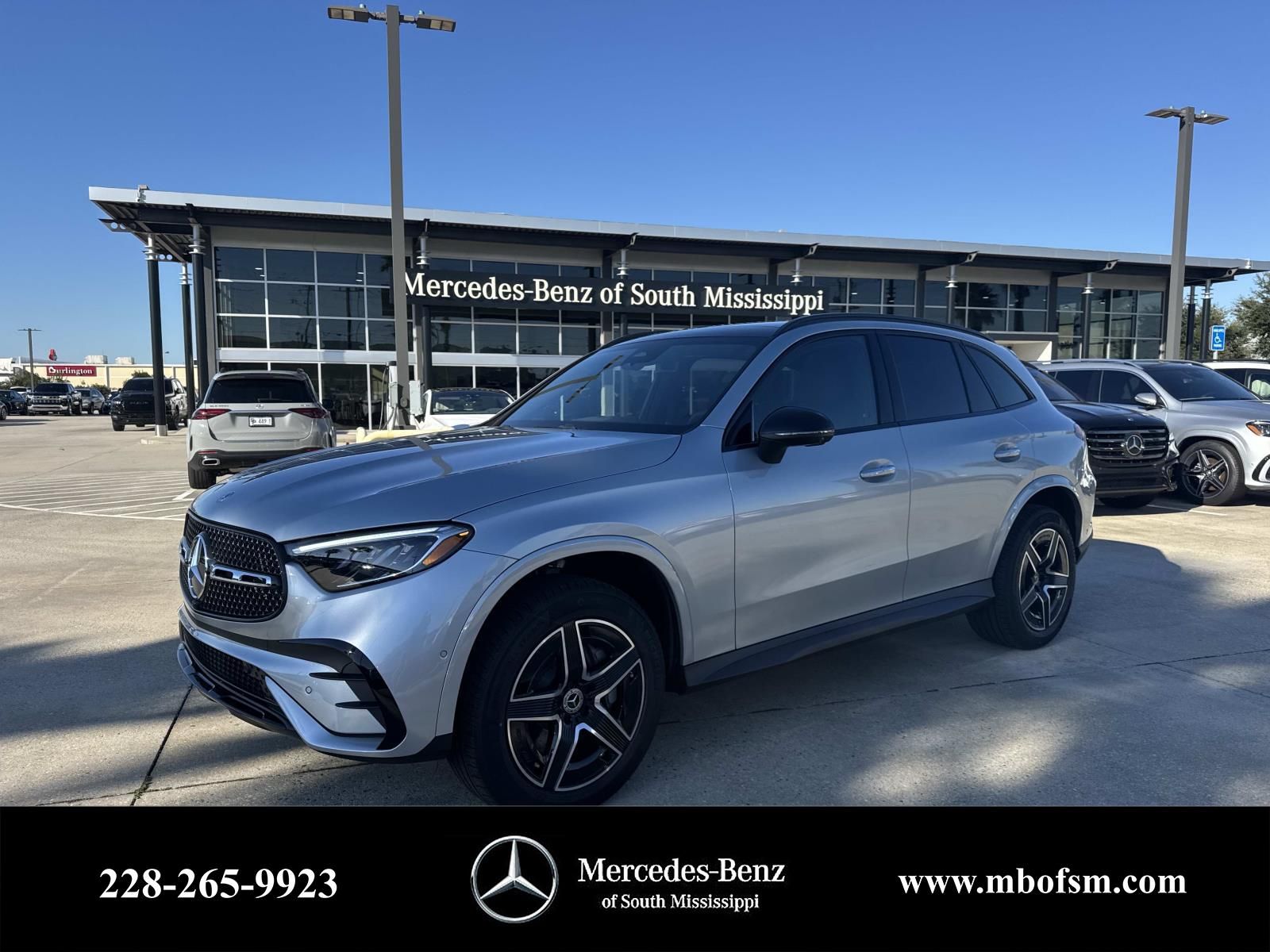 2026 Mercedes-Benz GLC Base's photo