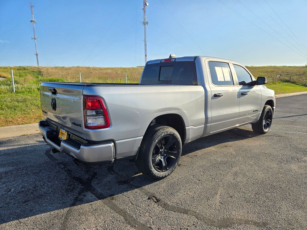 2024 Ram 1500 Big Horn Lone Star Night Edition photo 3