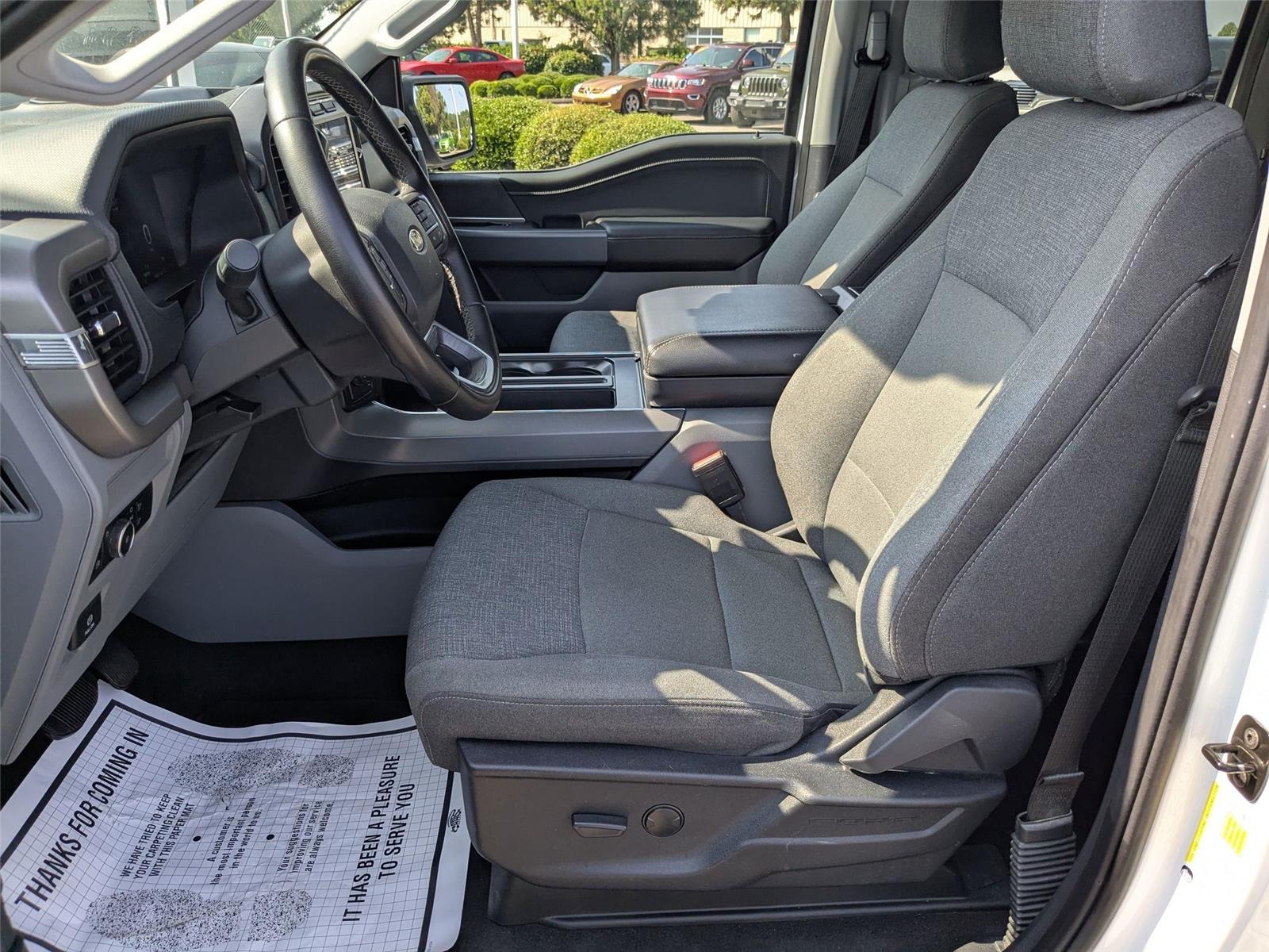 2024 Ford F-150 XLT photo 13