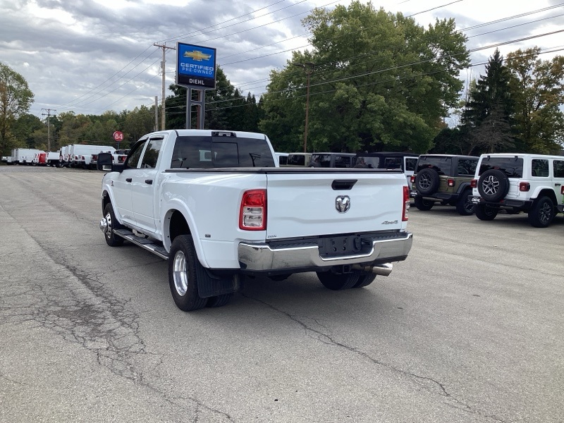 2024 Ram 3500 Tradesman photo 4