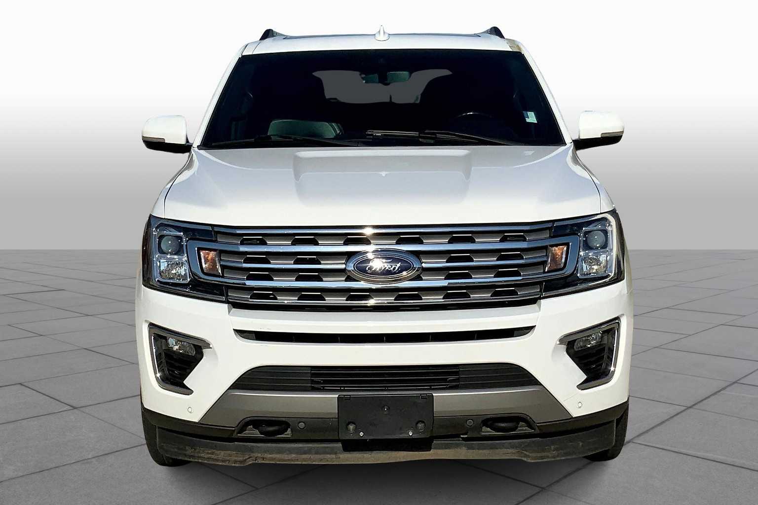 2021 Ford Expedition MAX Limited photo 3