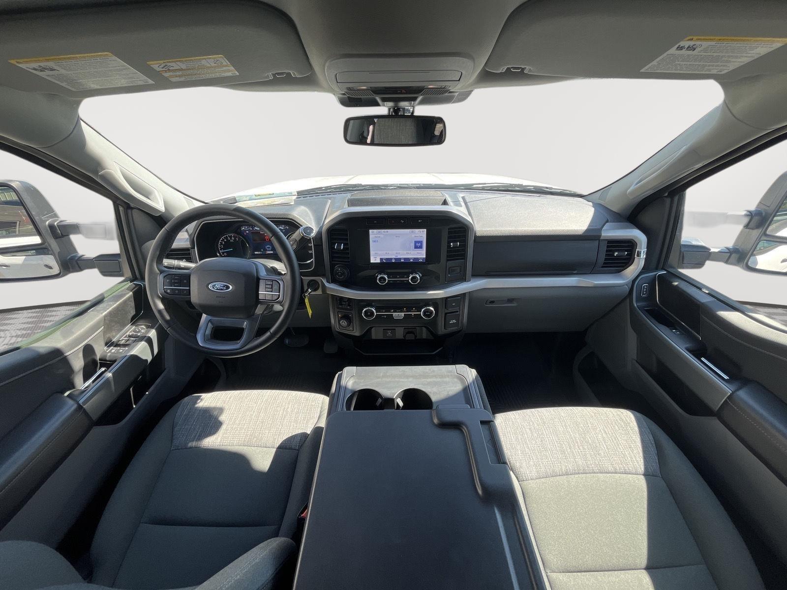2023 Ford F-150 XLT photo 10