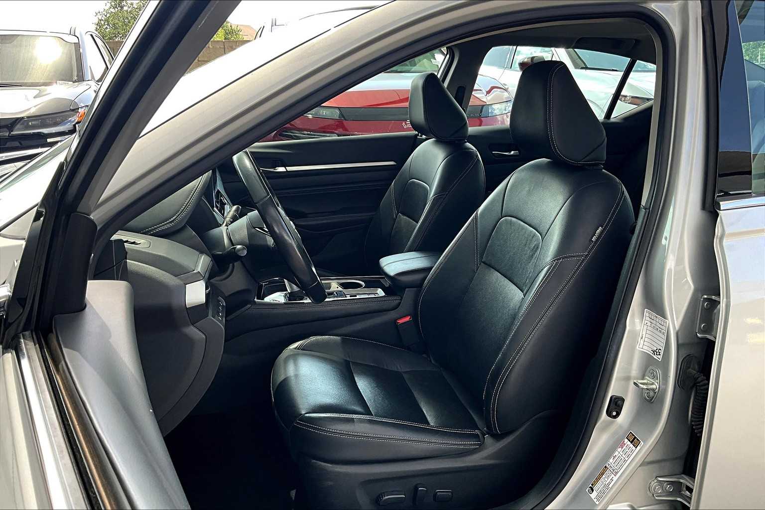 2023 Nissan Altima 2.5 SL photo 7