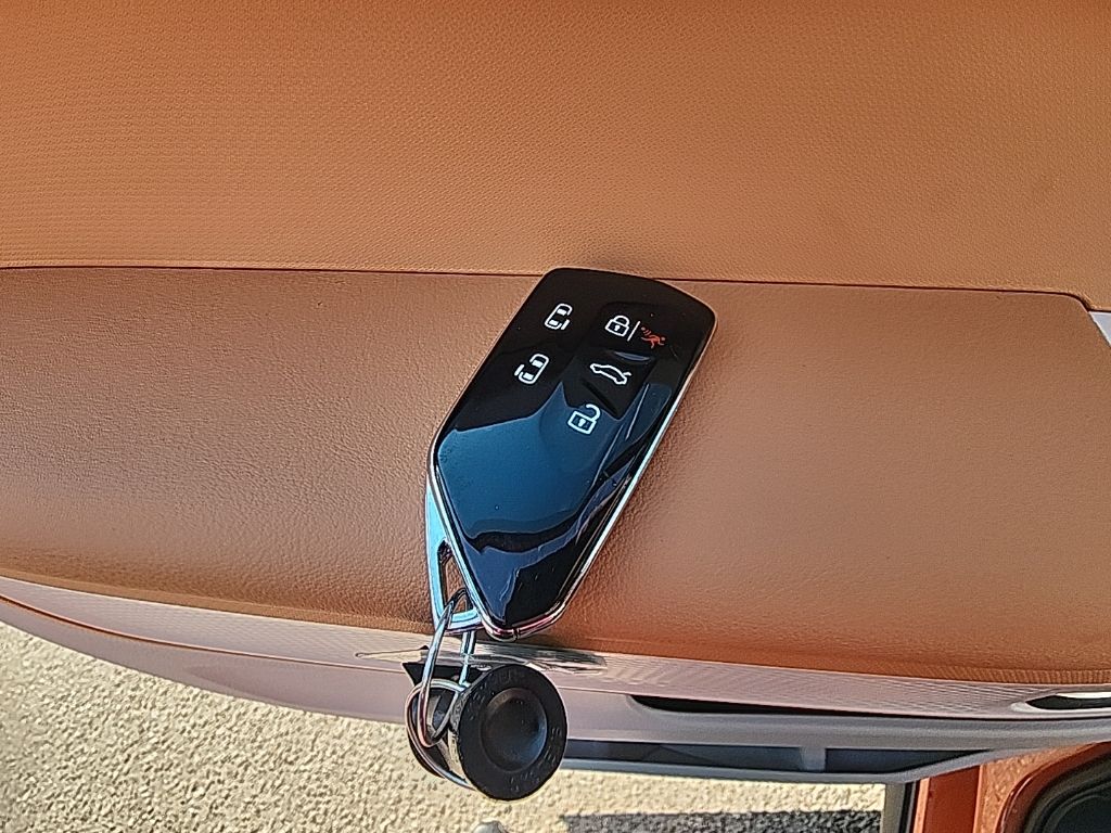 2025 Volkswagen ID. Buzz photo 22