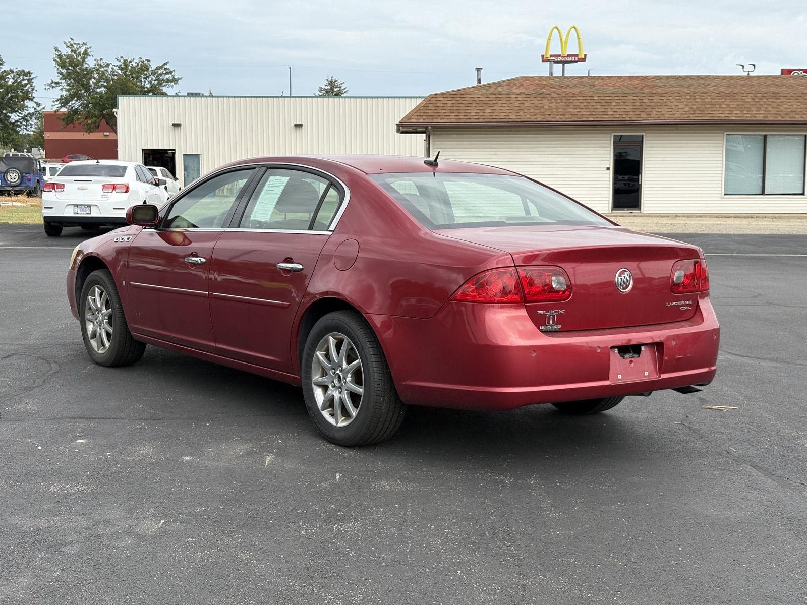 Used 2007 Buick Lucerne CXL with VIN 1G4HD57217U181300 for sale in Chillicothe, IL