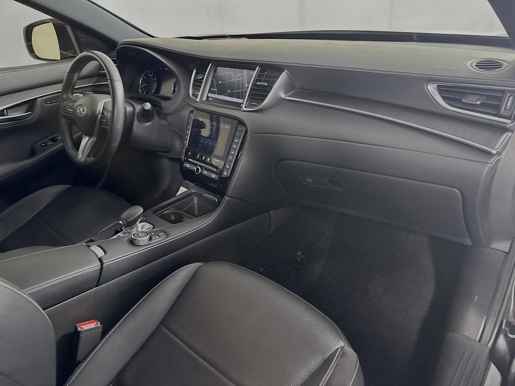 2023 Infiniti QX55 Sensory photo 32