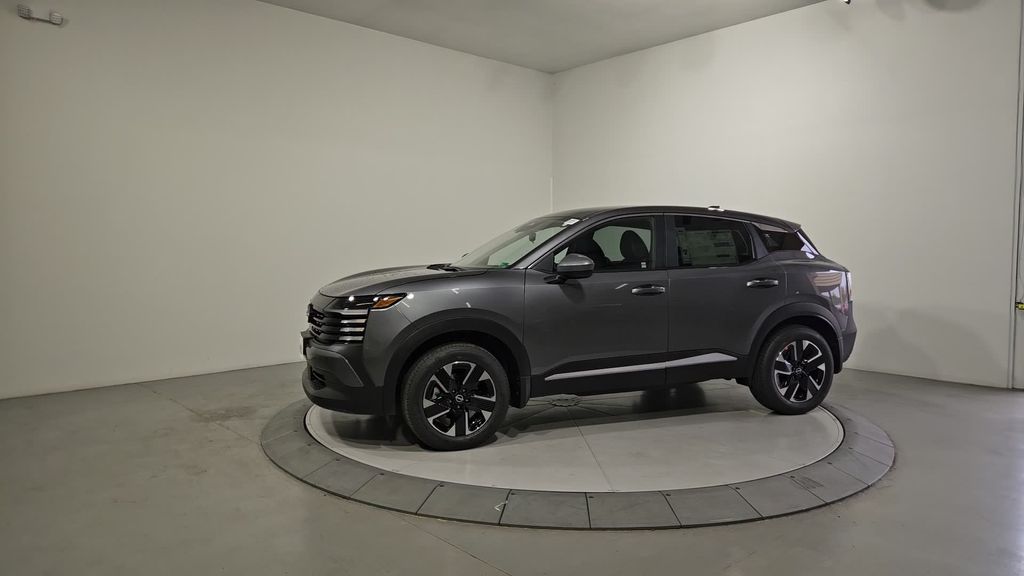 2025 Nissan Kicks SV photo 2