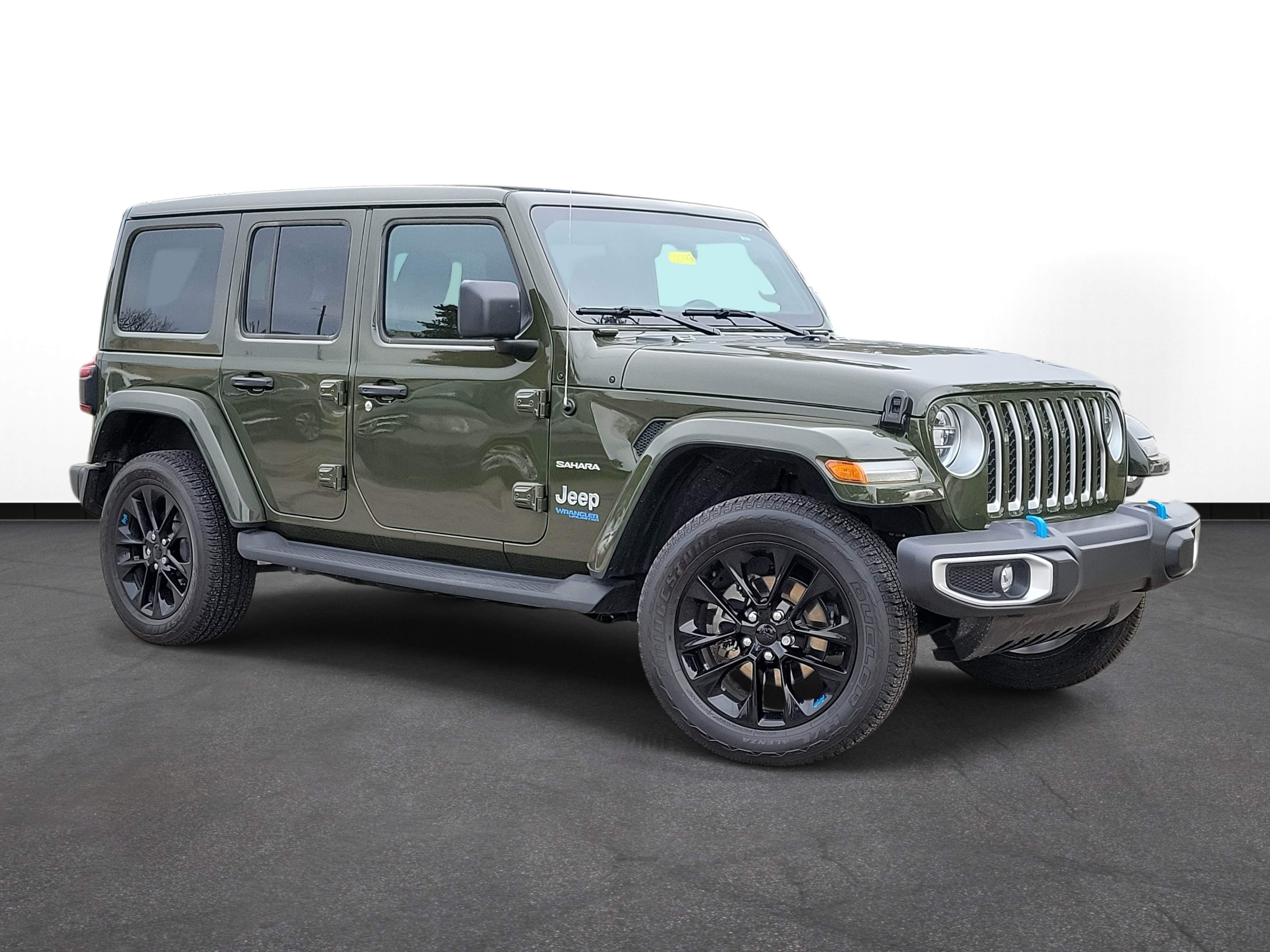 2022 Jeep Wrangler Unlimited Sahara 4XE's photo