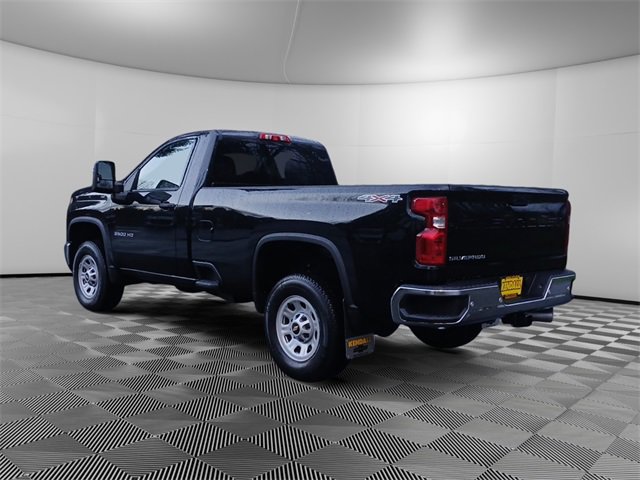 2025 Chevrolet Silverado 3500HD photo 3