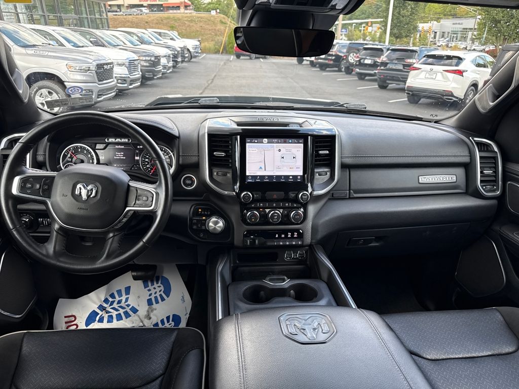 2022 Ram 1500 Laramie photo 11