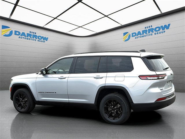 2024 Jeep Grand Cherokee Altitude photo 2