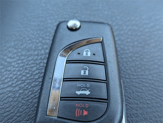 2023 Toyota Camry SE photo 25