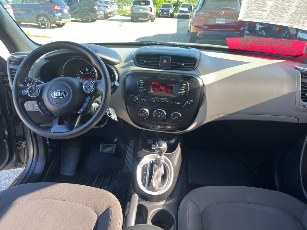 2016 Kia Soul Base photo 14