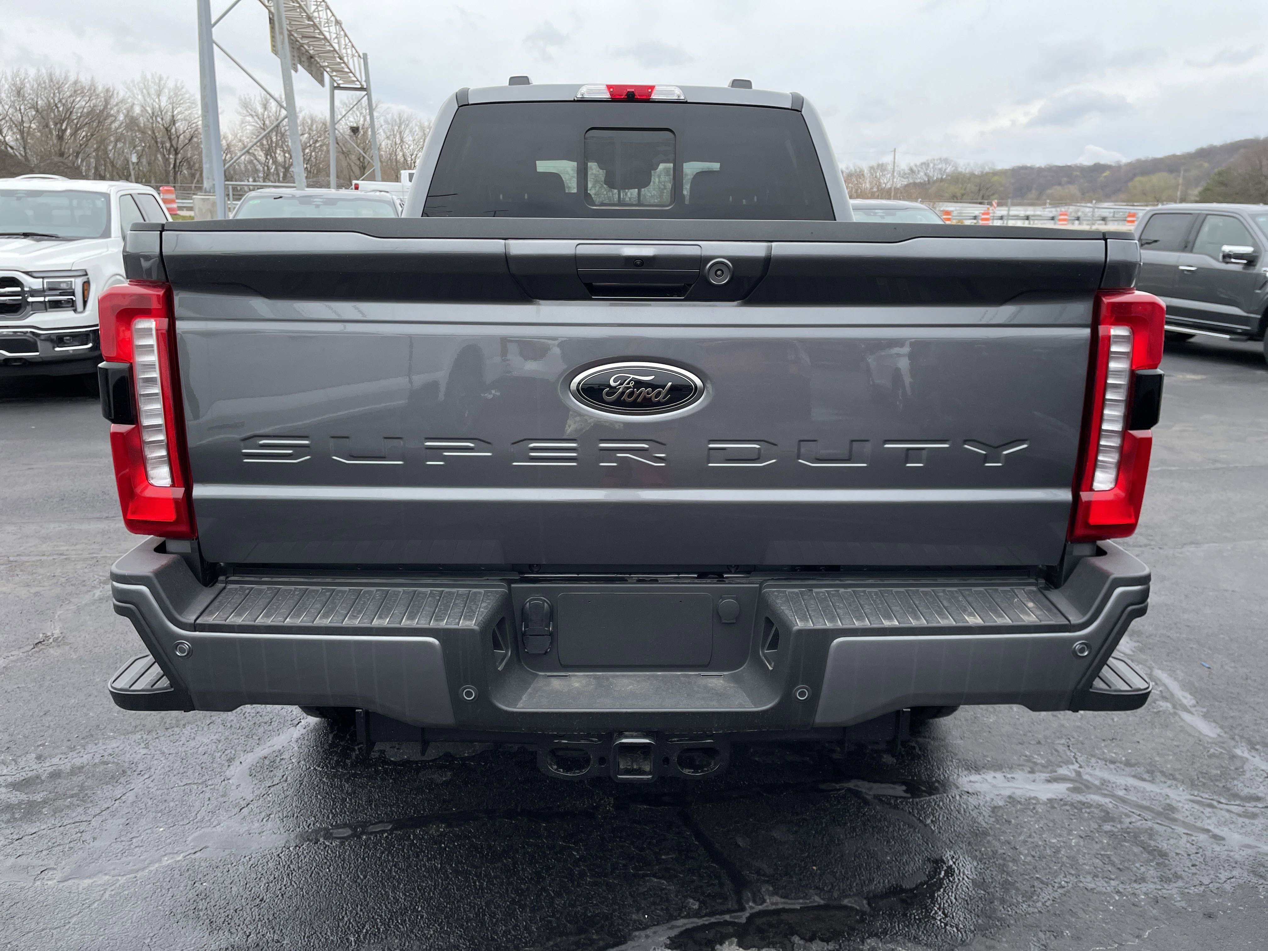 2025 Ford F-250 XLT photo 4