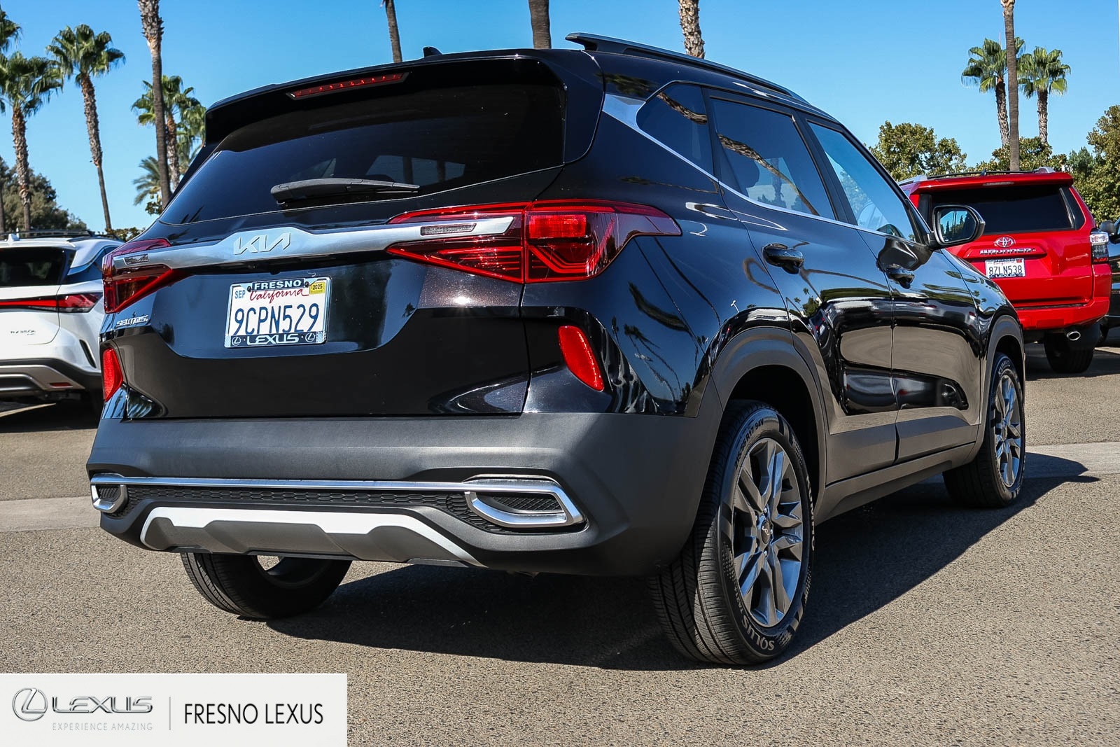 2023 Kia Seltos S photo 6