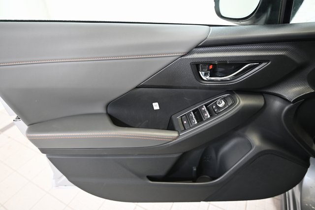2025 Subaru Crosstrek Limited photo 12