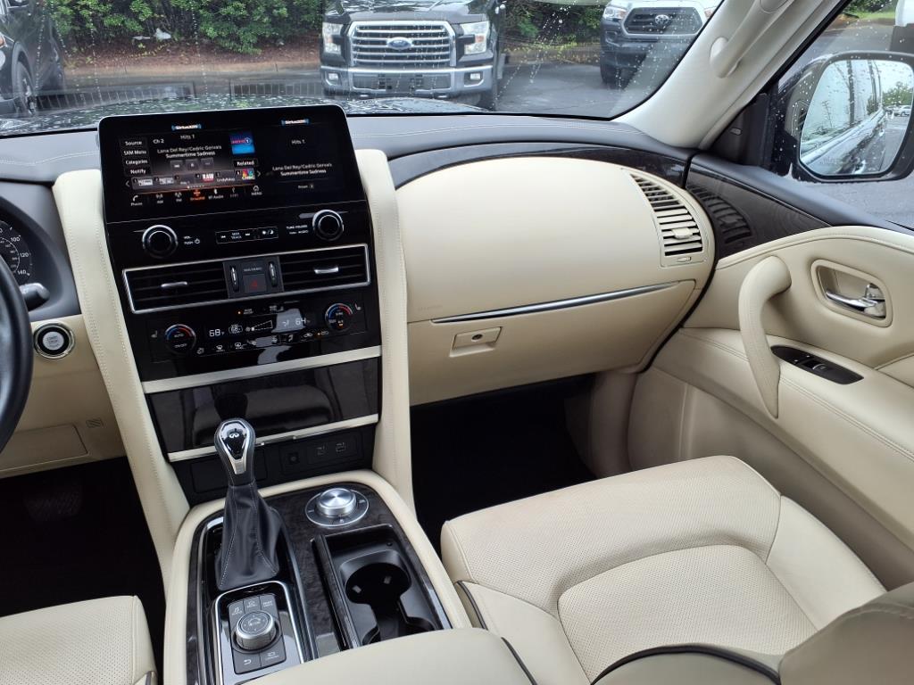 2022 Infiniti QX80 Luxe photo 27