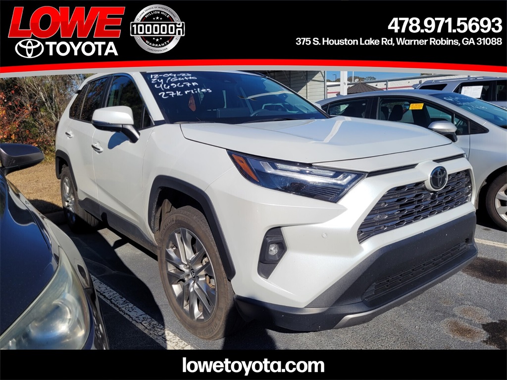 2023 Toyota RAV4 Limited's photo