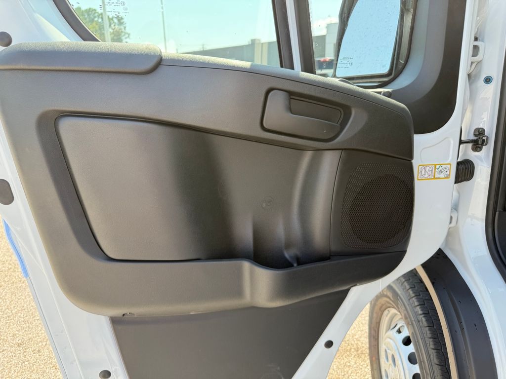 2026 Ram ProMaster 3500 photo 8