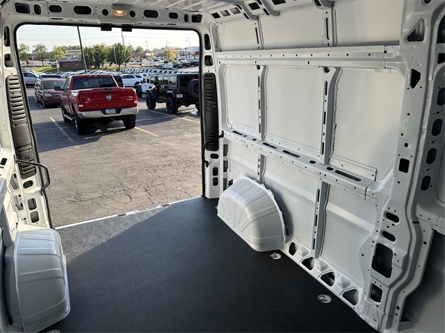 2026 Ram ProMaster 2500 photo 10