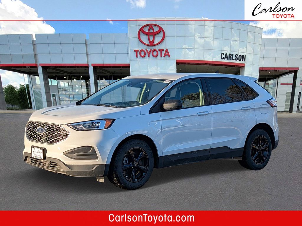 2023 Ford Edge SE