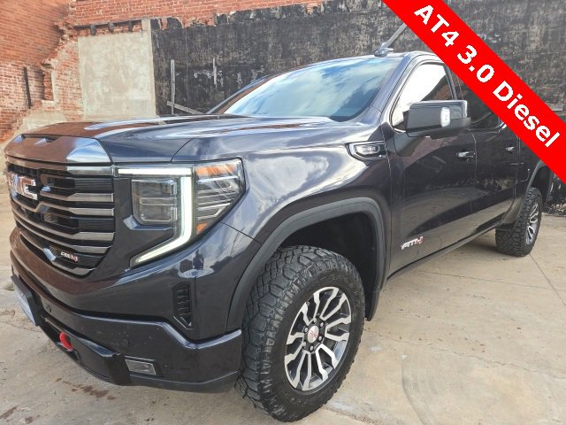 2023 GMC Sierra 1500 AT4's photo