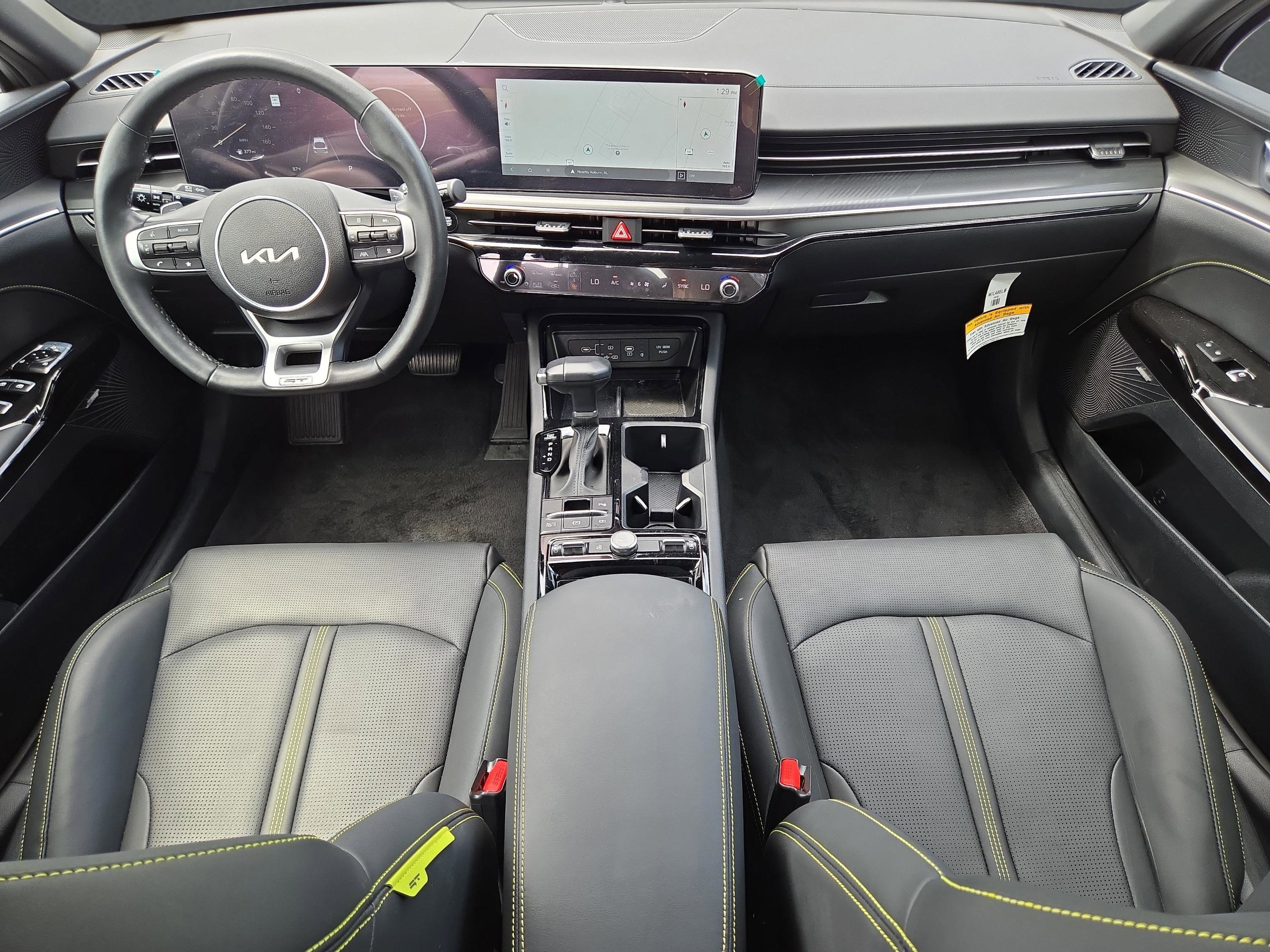 2025 Kia K5 GT photo 11