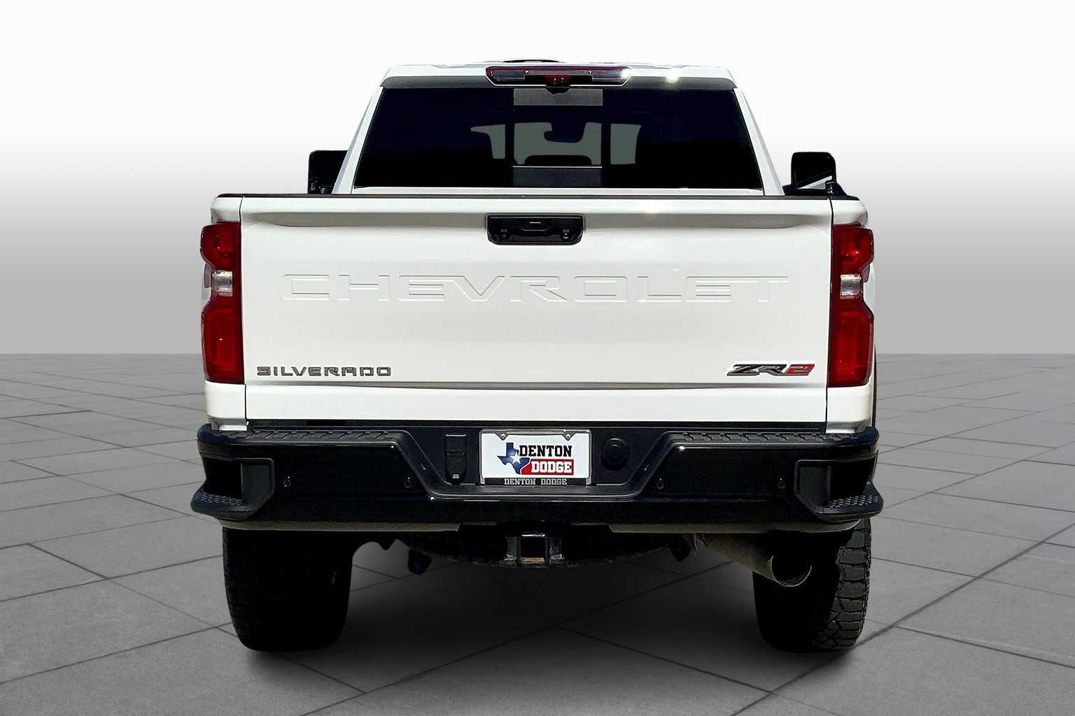 2024 Chevrolet Silverado 2500HD ZR2 photo 4