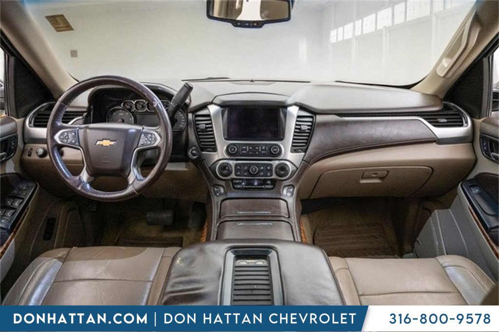 2015 Chevrolet Tahoe LTZ photo 3