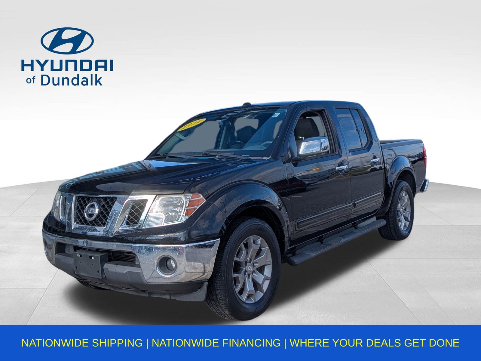 2019 Nissan Frontier SL's photo