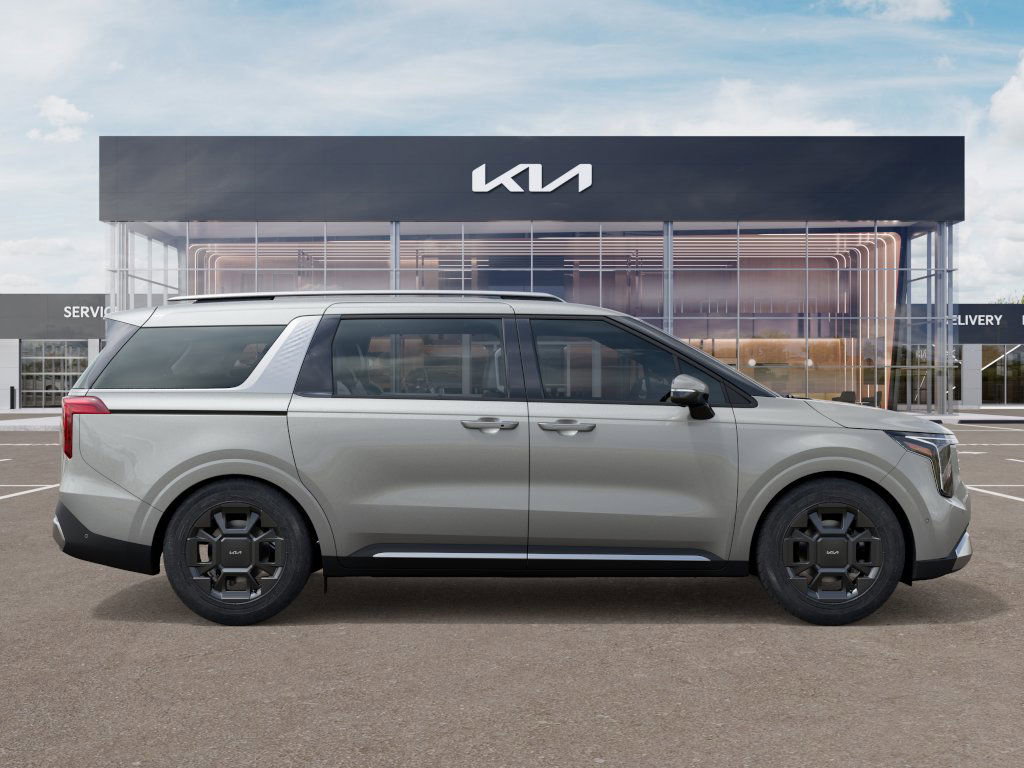 2026 Kia Carnival SX photo 5