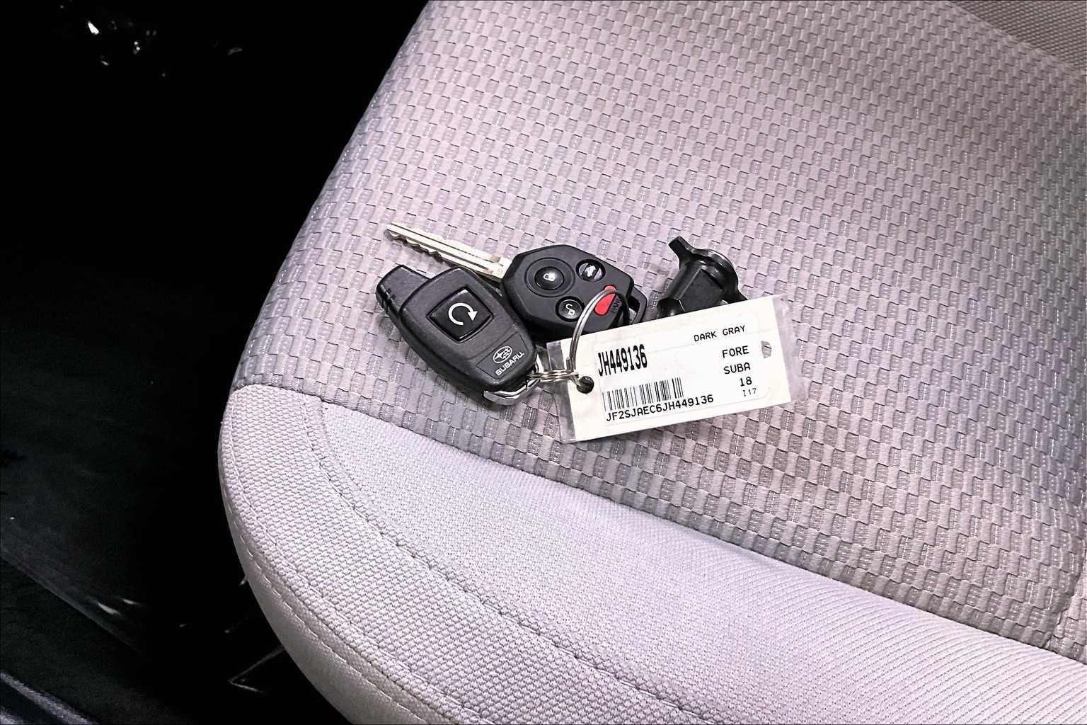 2018 Subaru Forester Premium photo 13