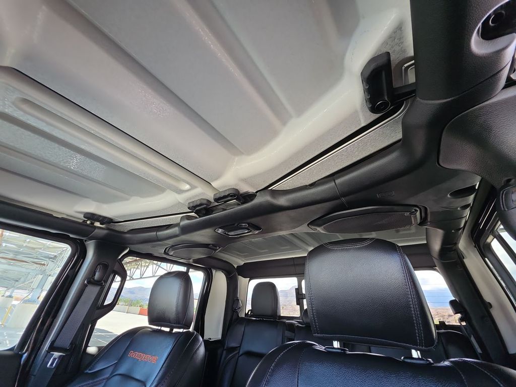 2023 Jeep Gladiator Mojave photo 18