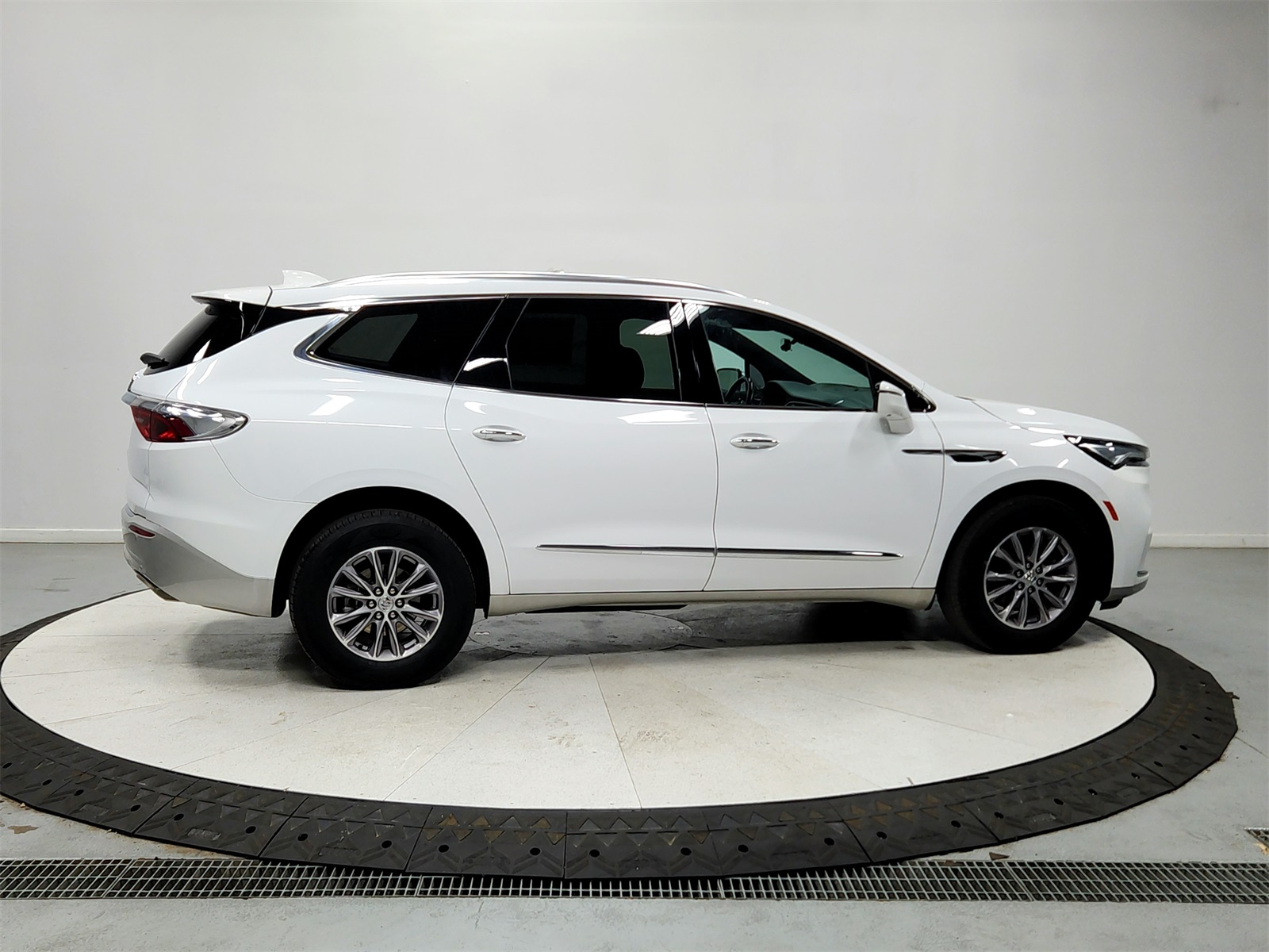 2024 Buick Enclave Premium photo 8