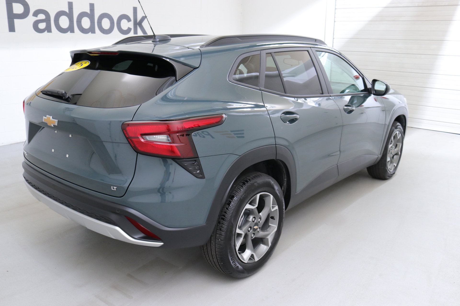2025 Chevrolet Trax LT photo 7