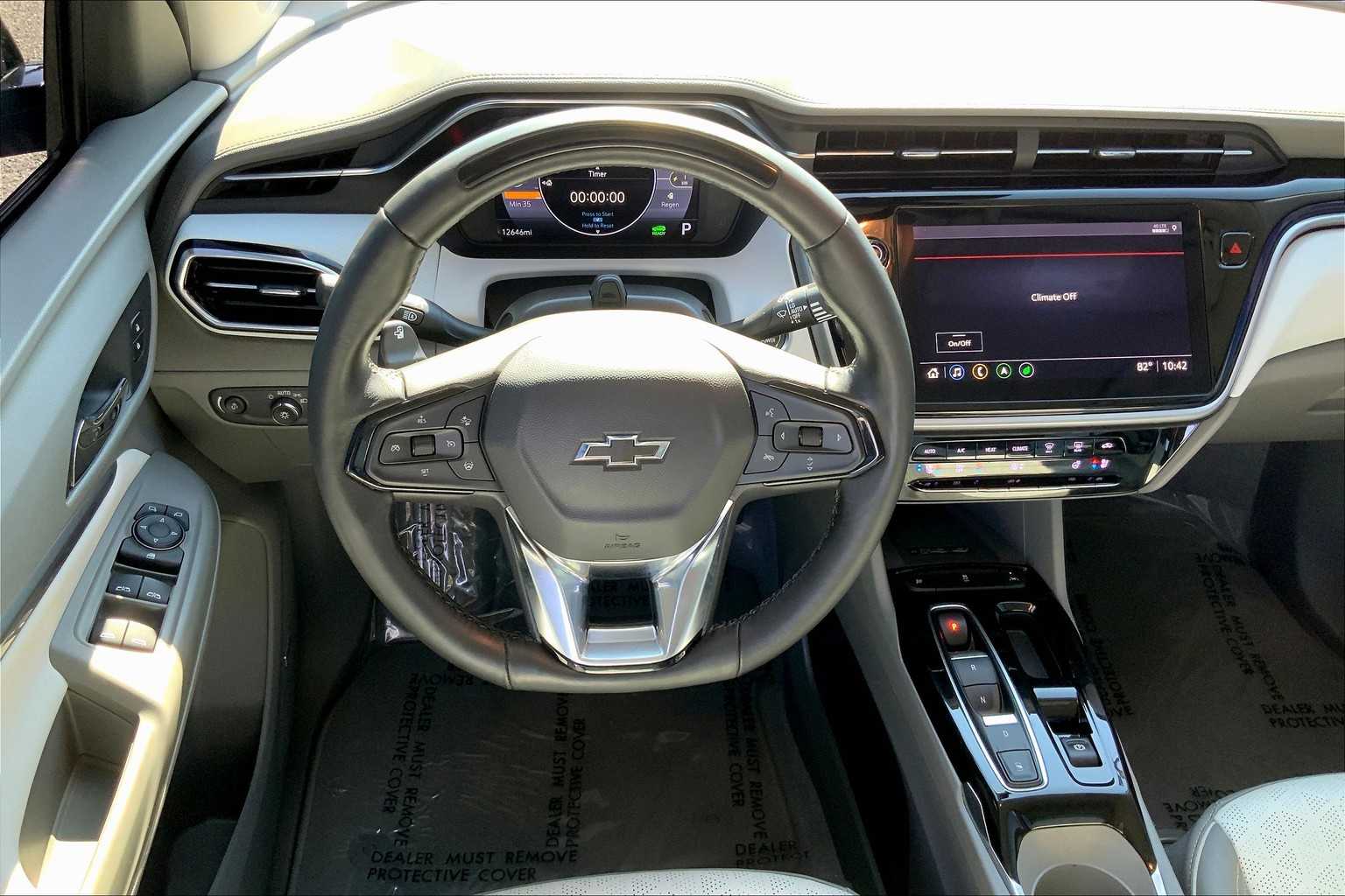 2022 Chevrolet Bolt EUV Premier photo 5