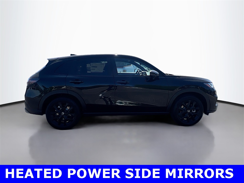2025 Honda HR-V Sport photo 3