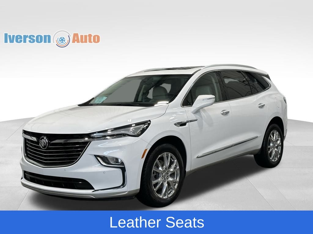 2023 Buick Enclave Essence photo 2