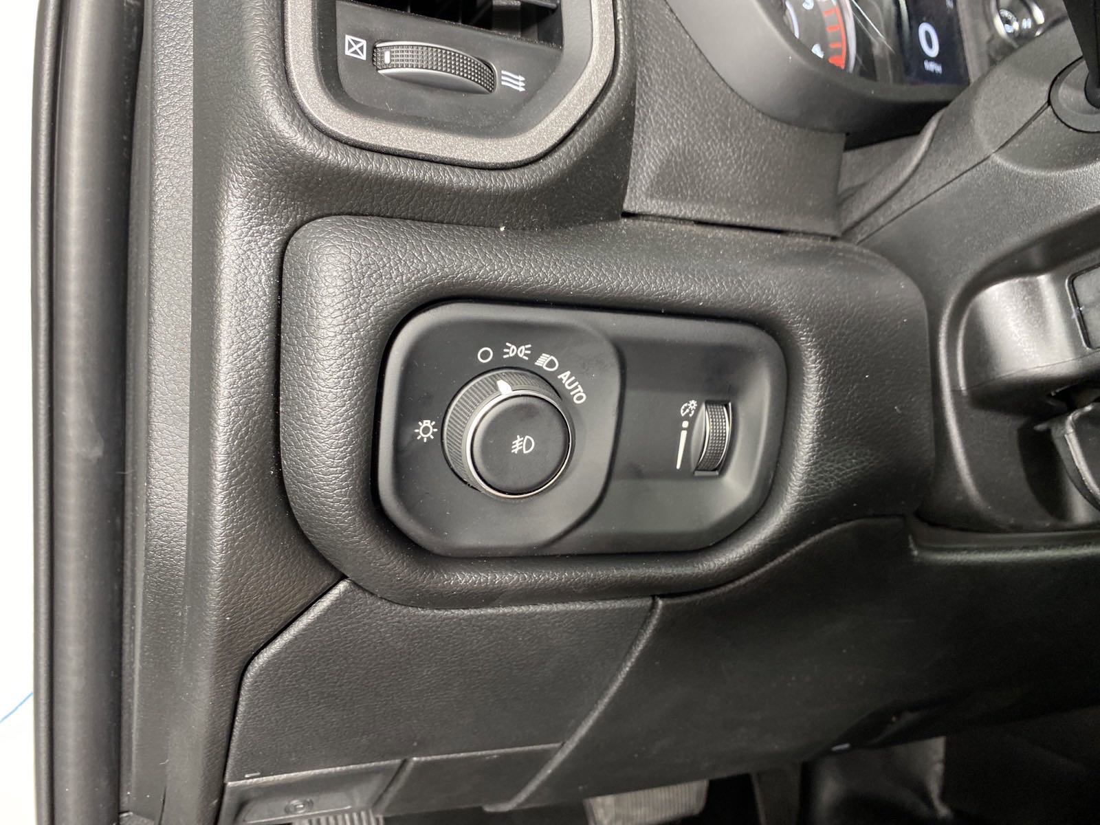 2024 Ram 3500 photo 18