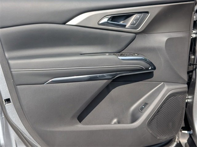2026 Chevrolet Traverse photo 10