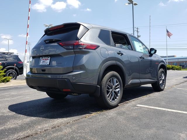 2025 Nissan Rogue S photo 8