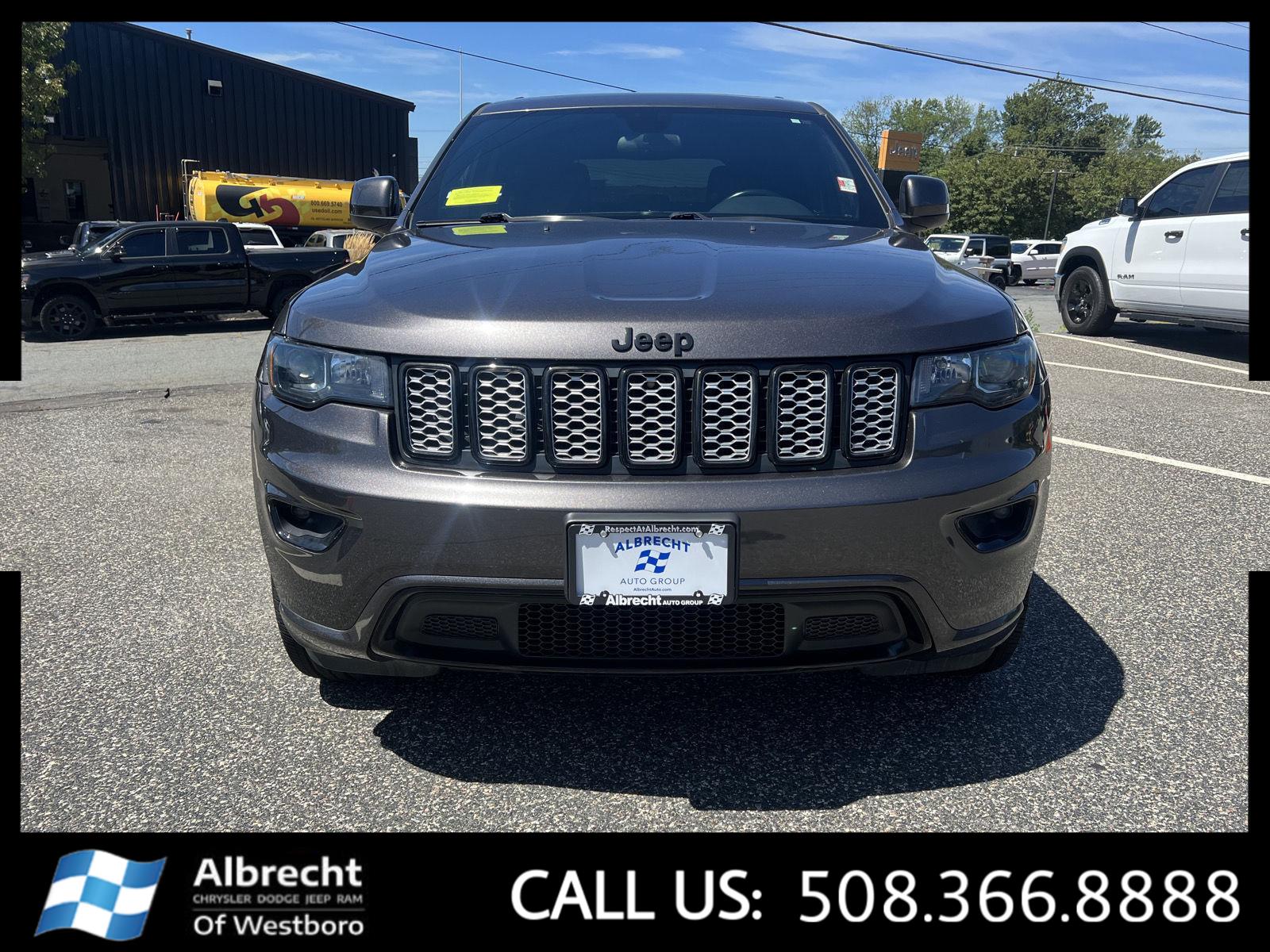 2021 Jeep Grand Cherokee Laredo X photo 7