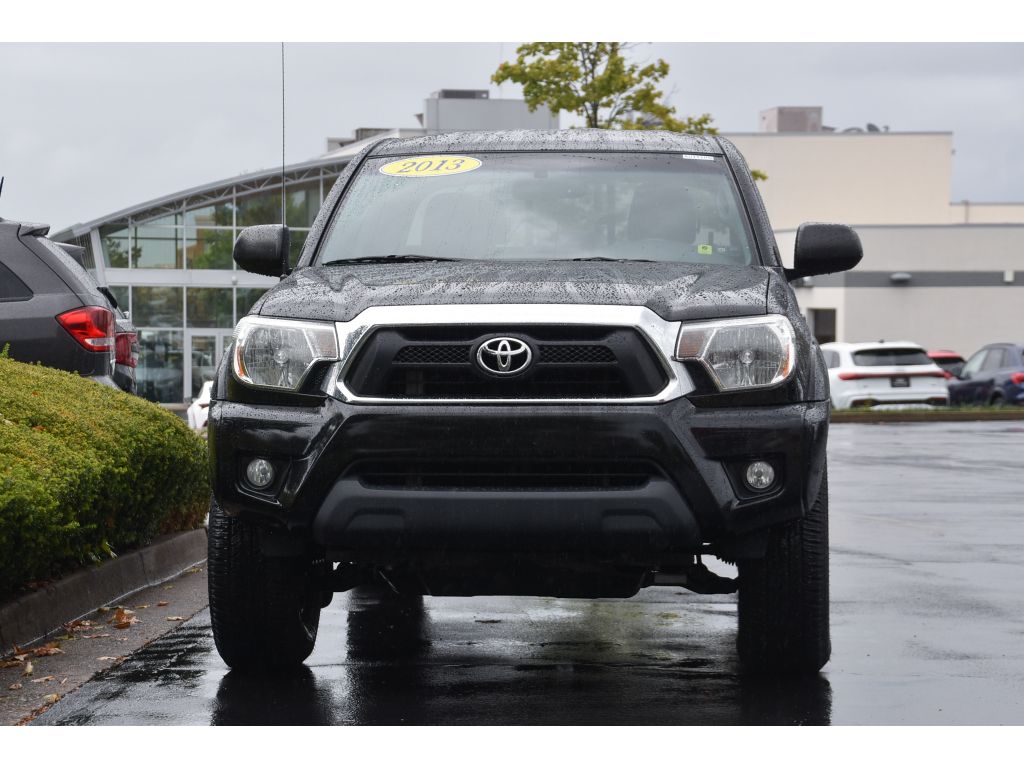 2013 Toyota Tacoma Base V6 4x4 photo 9